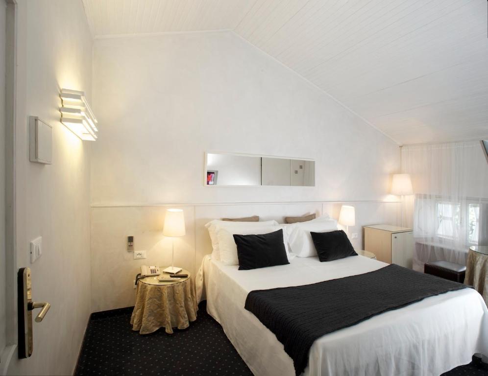 Hotel Clocchiatti Next Udine Pokój zdjęcie